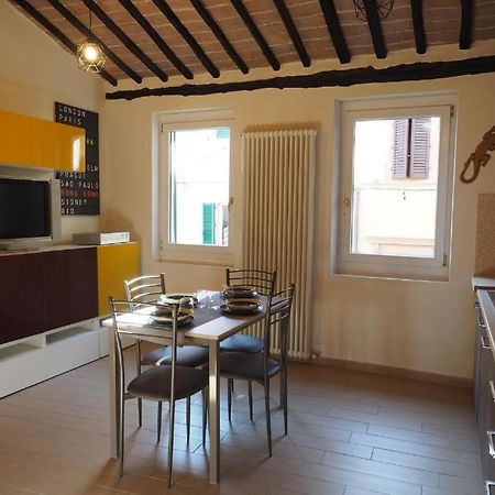 Contrada House By Francigenaapartments シエーナ エクステリア 写真