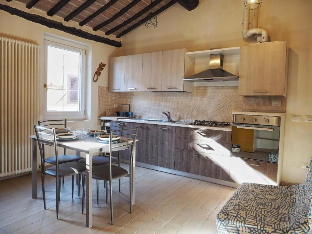 Contrada House By Francigenaapartments シエーナ エクステリア 写真